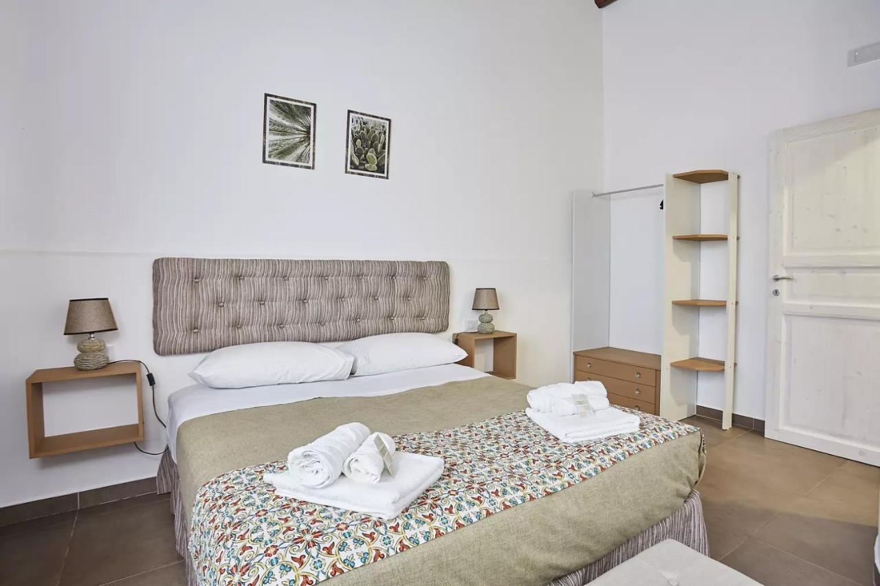 Ummari Casale Sammartano Apartments מראה חיצוני תמונה