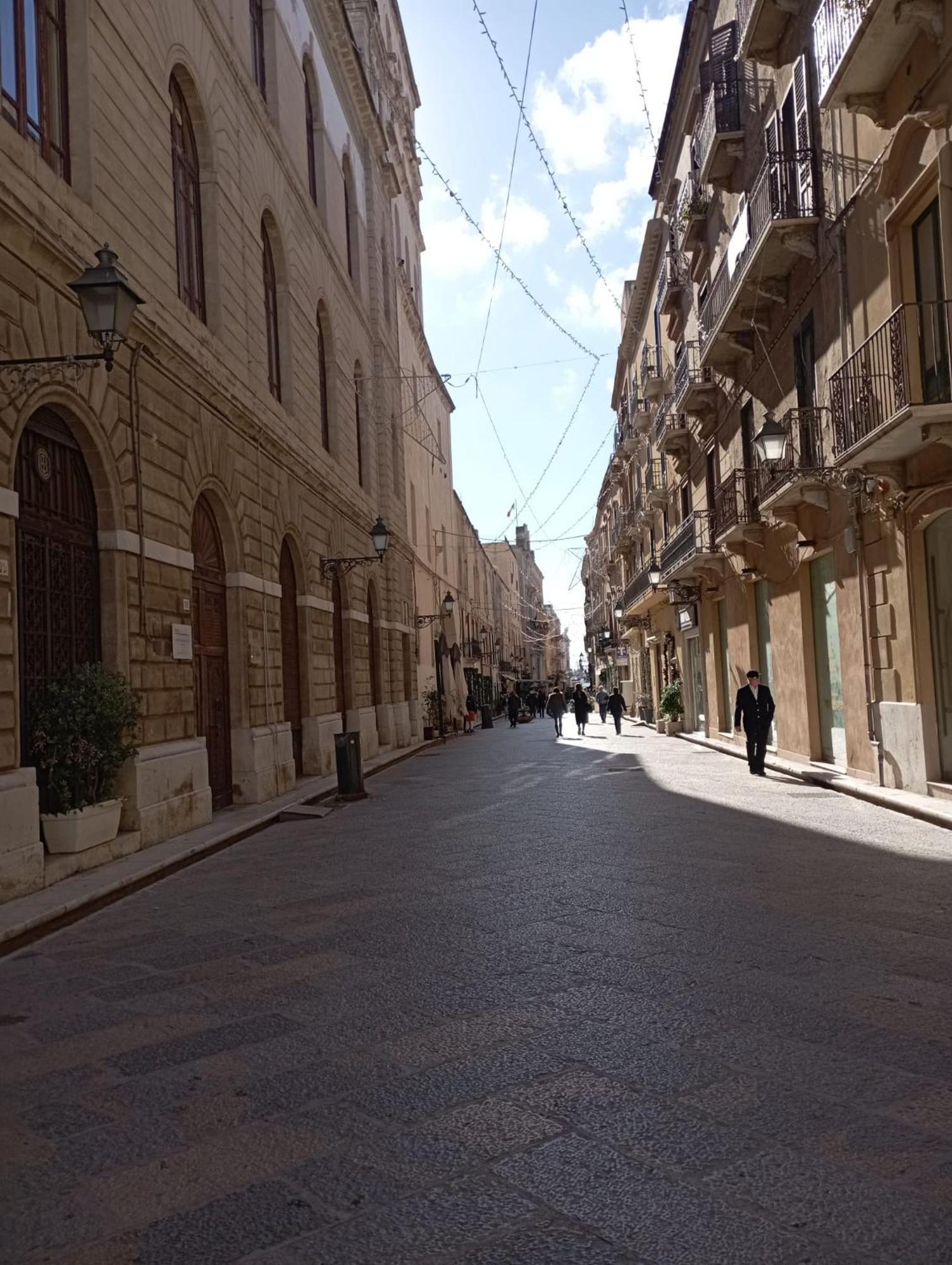 Ummari Casale Sammartano Apartments מראה חיצוני תמונה
